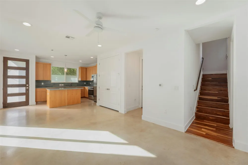 1114 Walton Lane #B Austin, TX 78721