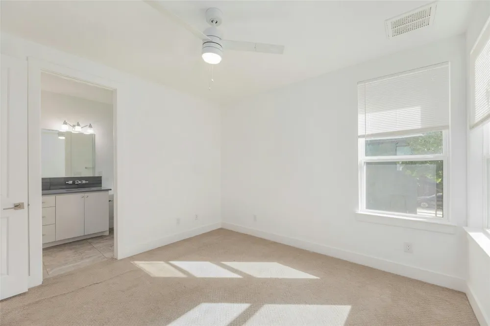 1114 Walton Lane #B Austin, TX 78721