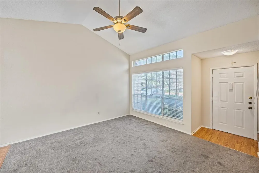1015 E Yager Lane #84 Austin, TX 78753