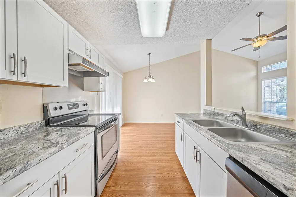 1015 E Yager Lane #84 Austin, TX 78753