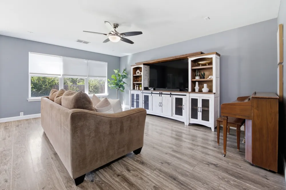 1620 Hawk Drive Cedar Park, TX 78613
