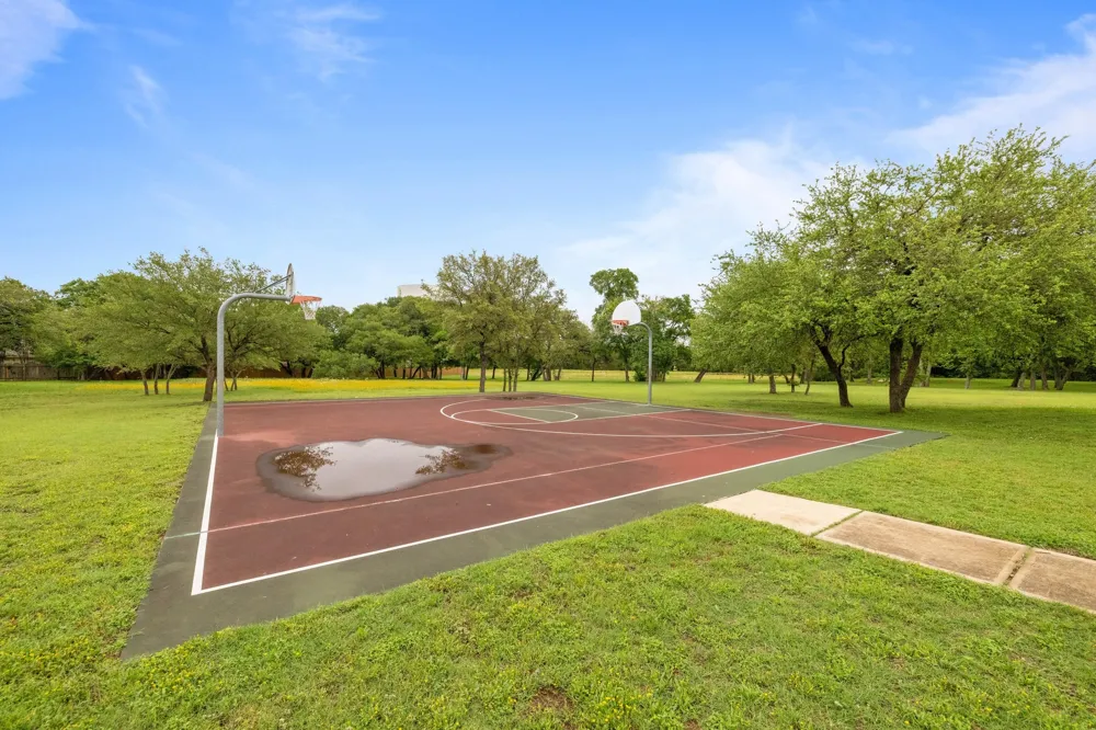 1620 Hawk Drive Cedar Park, TX 78613