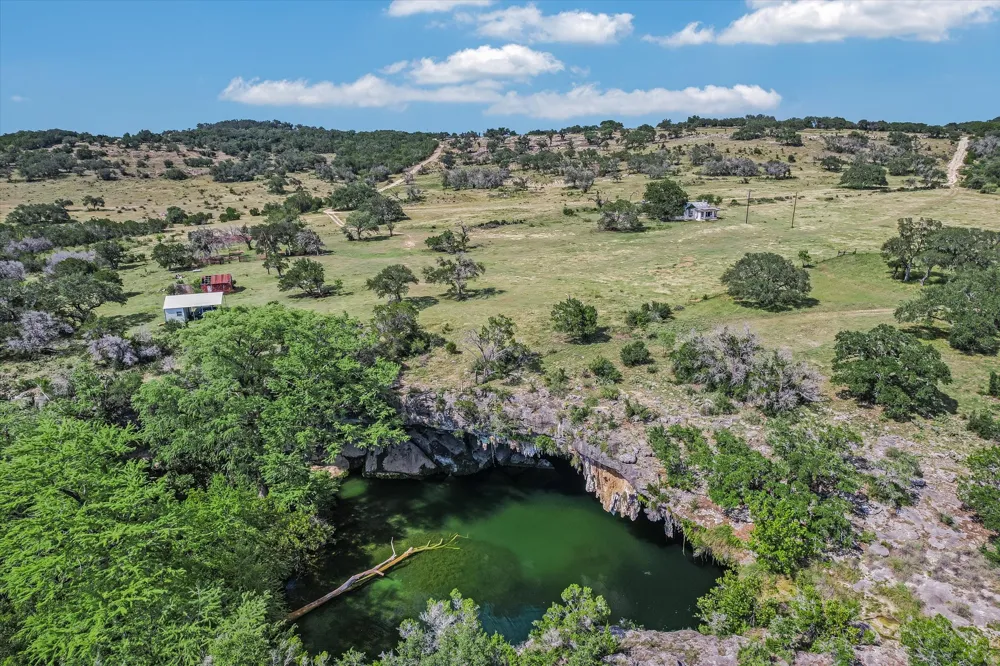 McGregor Lane Dripping Springs, TX 78620