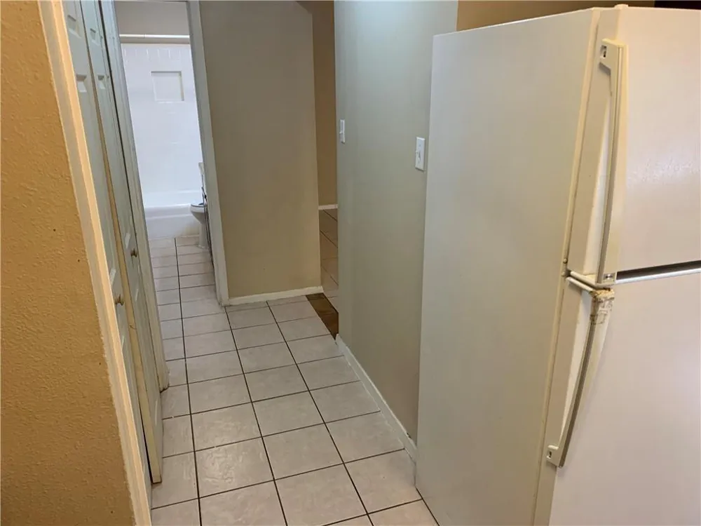 7208 Creekside Drive #A Austin, TX 78752