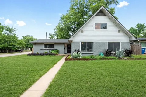 2609 Friar Tuck Lane