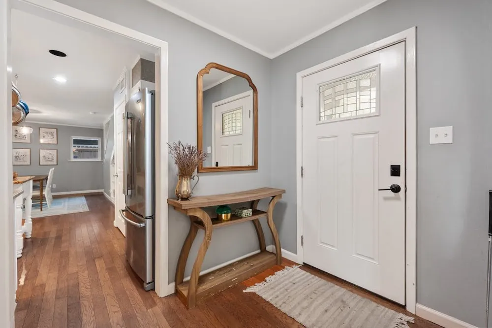 2609 Friar Tuck Lane Austin, TX 78704