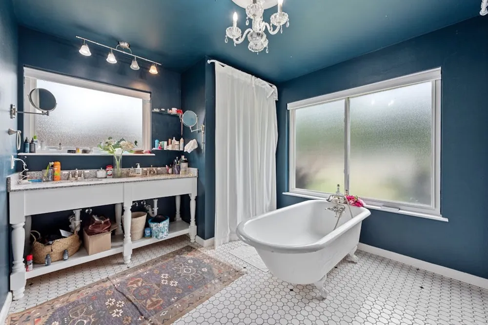2609 Friar Tuck Lane Austin, TX 78704