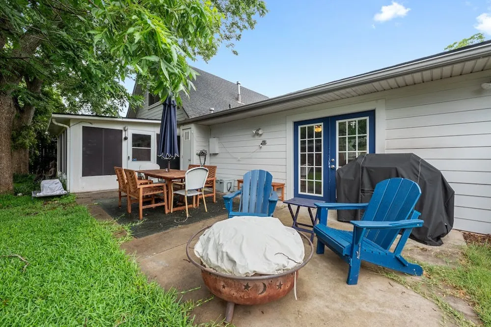 2609 Friar Tuck Lane Austin, TX 78704