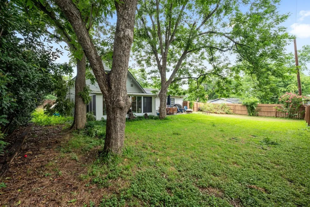 2609 Friar Tuck Lane Austin, TX 78704