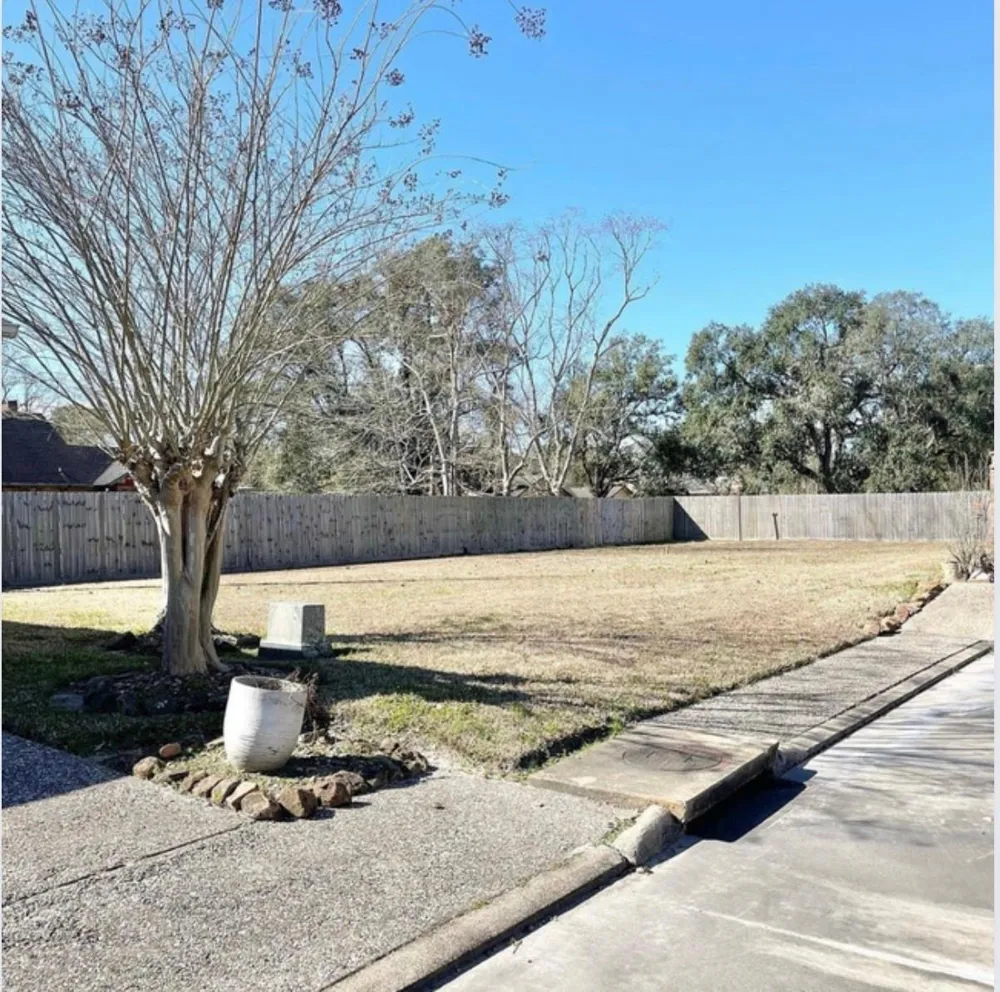 6 Regency Place Orange, TX 77630