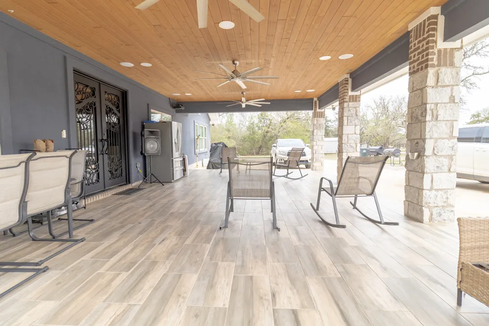 319 Lonesome Dove Drive Cedar Creek, TX 78612
