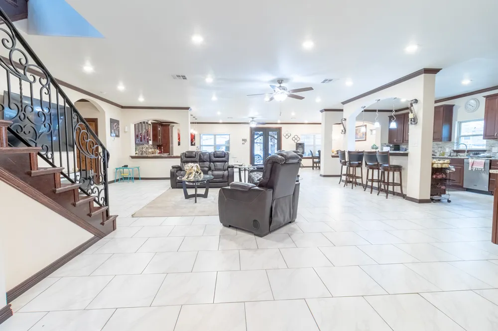 319 Lonesome Dove Drive Cedar Creek, TX 78612