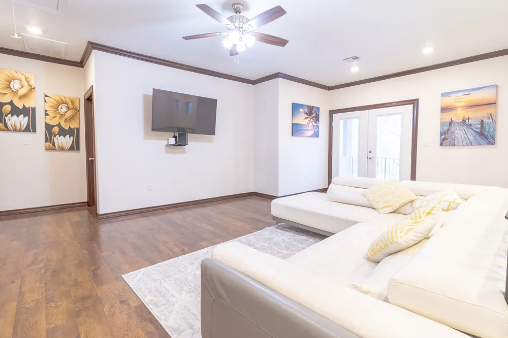 319 Lonesome Dove Drive Cedar Creek, TX 78612