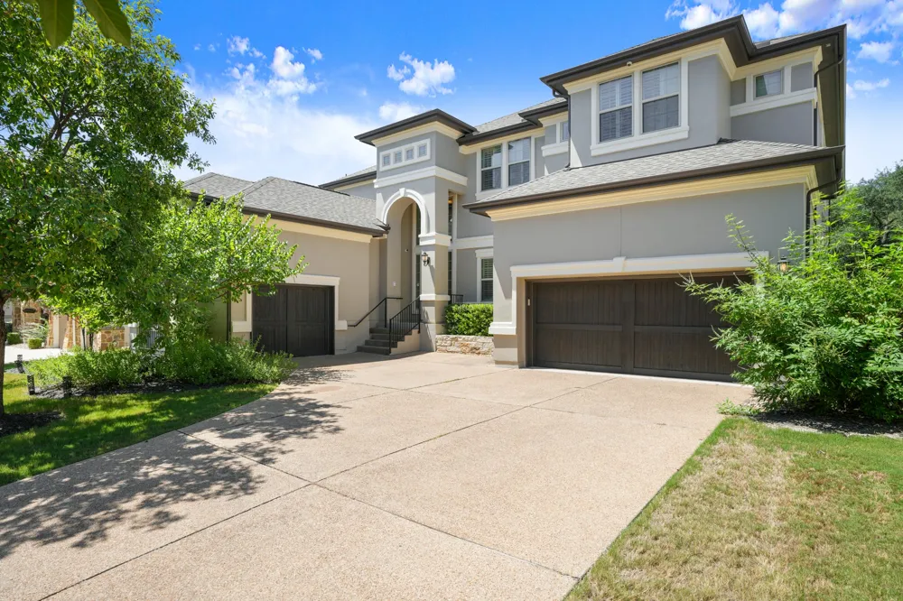 3713 Venezia View Leander, TX 78641