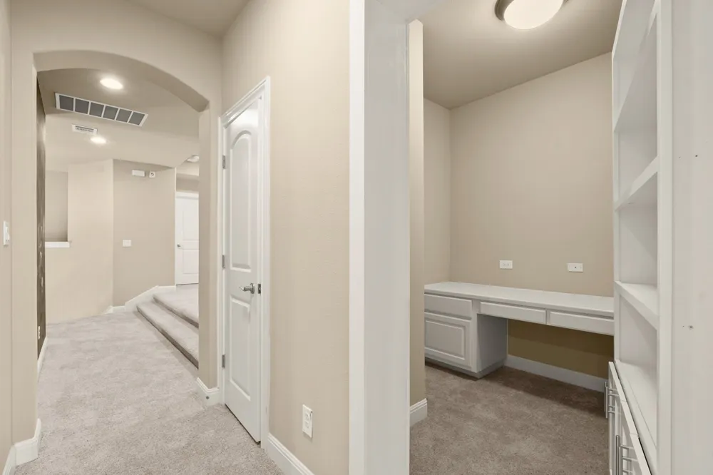 3713 Venezia View Leander, TX 78641