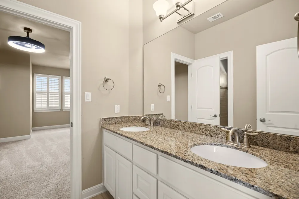 3713 Venezia View Leander, TX 78641