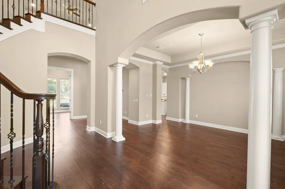 3713 Venezia View Leander, TX 78641