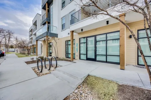 4801 Springdale Road #2107