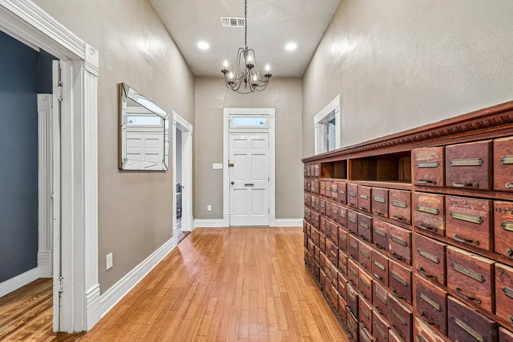 601 Garwood Street Smithville, TX 78957