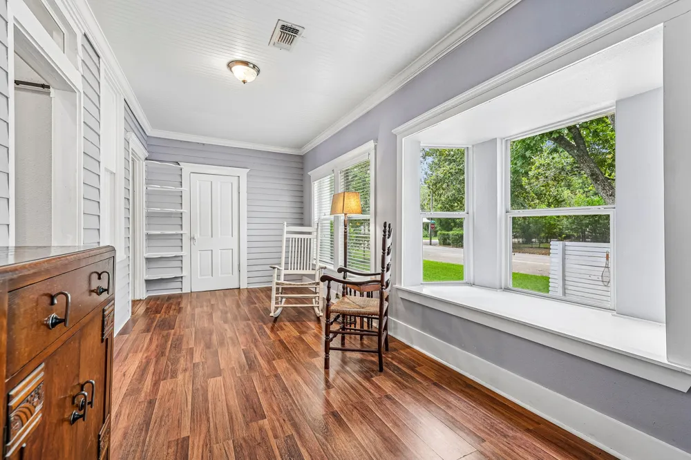 601 Garwood Street Smithville, TX 78957