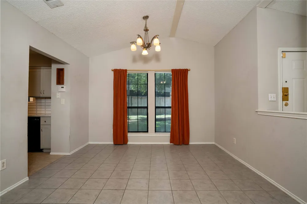 1202 Thorpe Lane #315 San Marcos, TX 78666