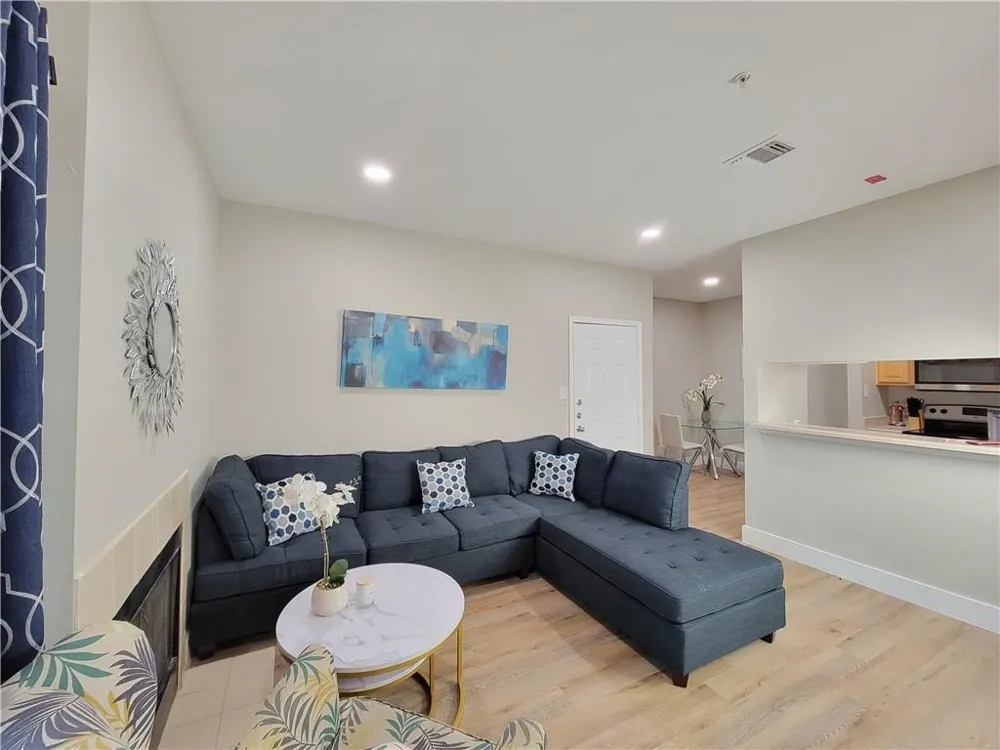 12166 Metric Boulevard #353 Austin, TX 78758