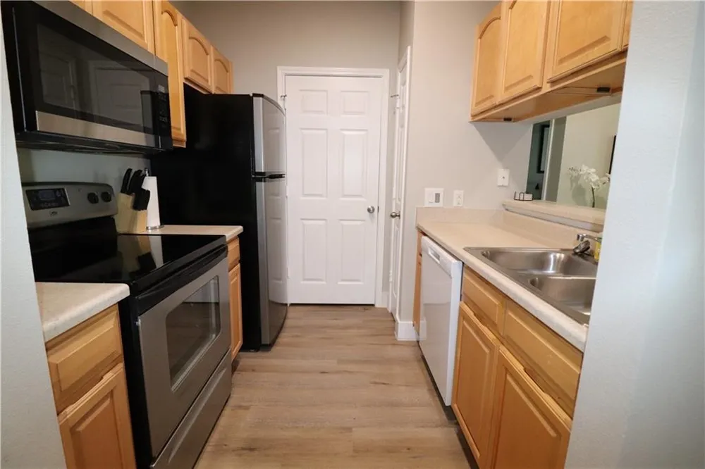 12166 Metric Boulevard #353 Austin, TX 78758