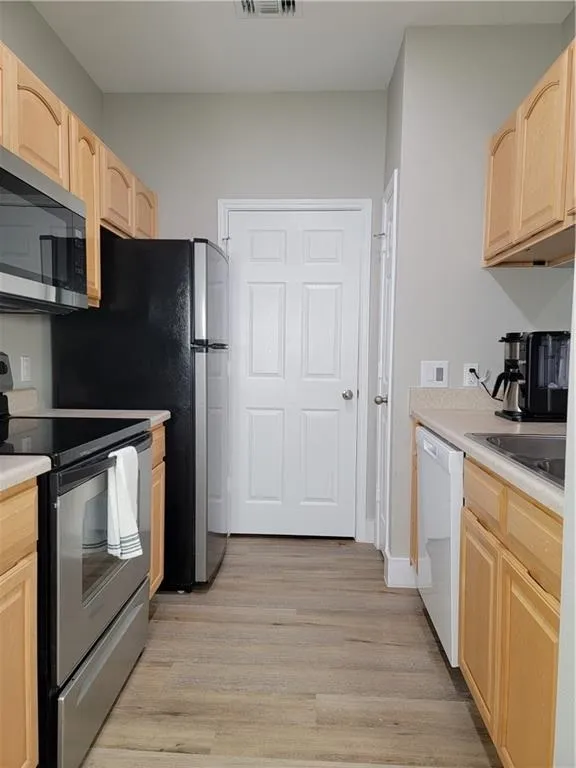 12166 Metric Boulevard #353 Austin, TX 78758