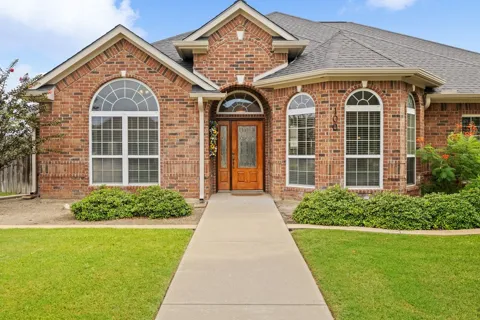 100 Davis Court