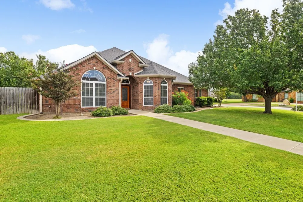 100 Davis Court Thorndale, TX 76577