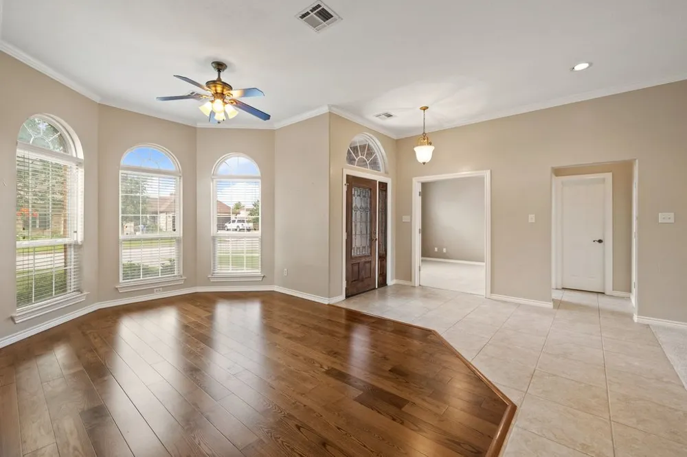 100 Davis Court Thorndale, TX 76577