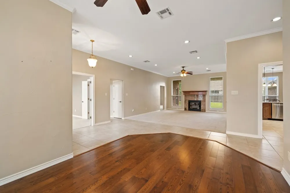 100 Davis Court Thorndale, TX 76577