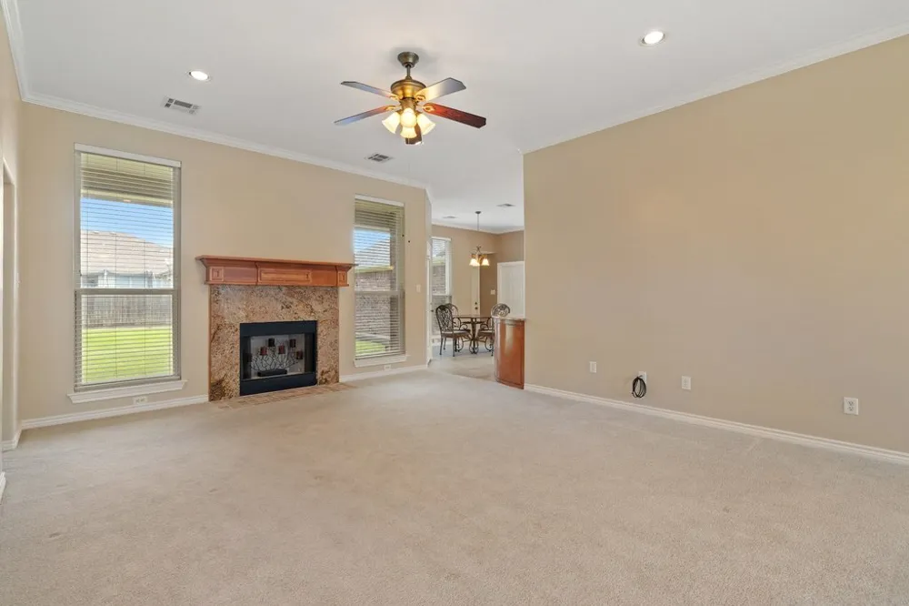 100 Davis Court Thorndale, TX 76577