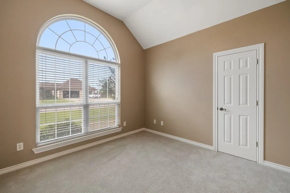 100 Davis Court Thorndale, TX 76577