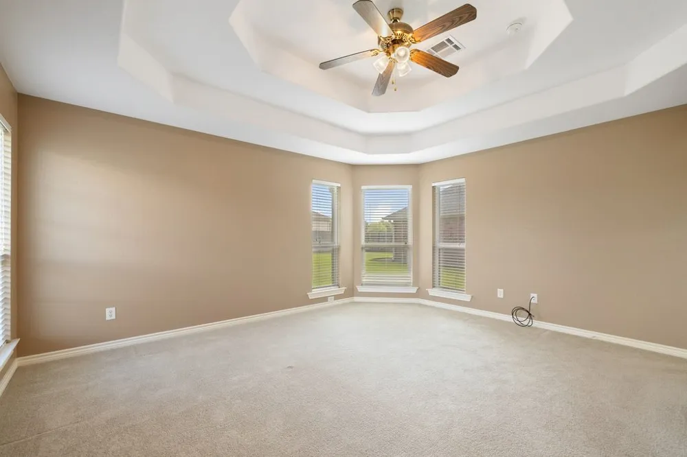100 Davis Court Thorndale, TX 76577