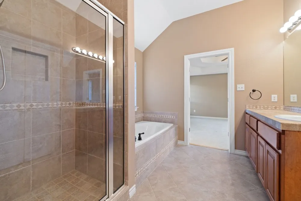 100 Davis Court Thorndale, TX 76577