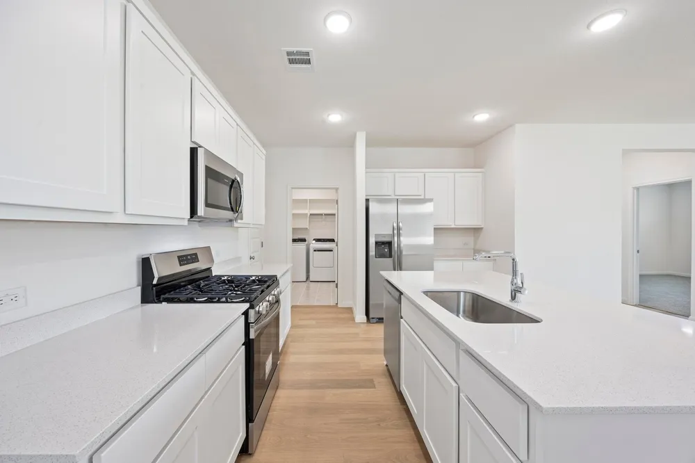 195 Hornet Street Elgin, TX 78621