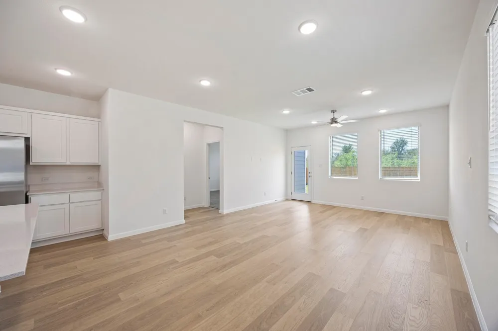 195 Hornet Street Elgin, TX 78621
