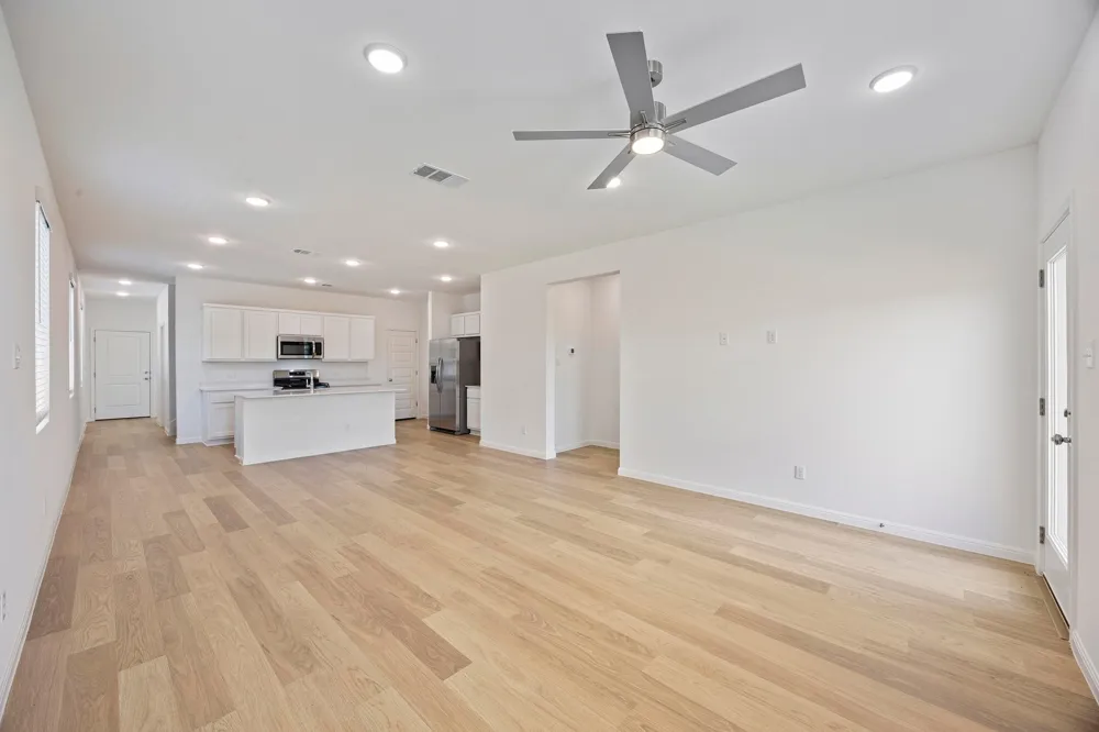 195 Hornet Street Elgin, TX 78621