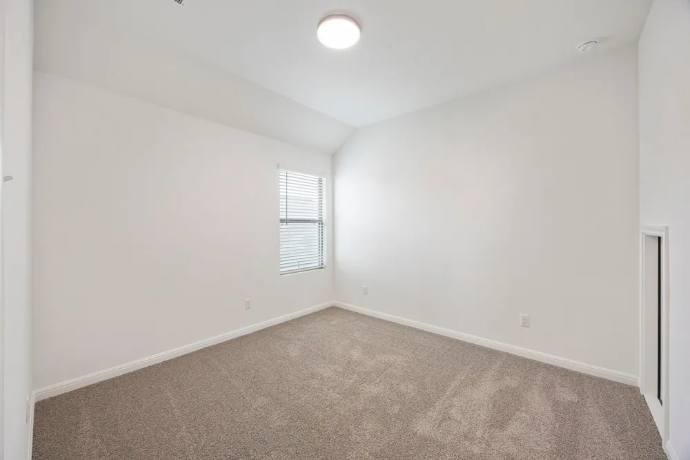 195 Hornet Street Elgin, TX 78621
