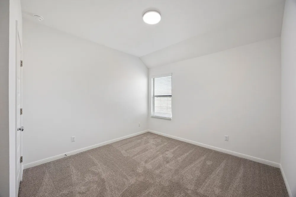 195 Hornet Street Elgin, TX 78621
