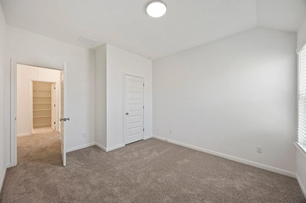 195 Hornet Street Elgin, TX 78621