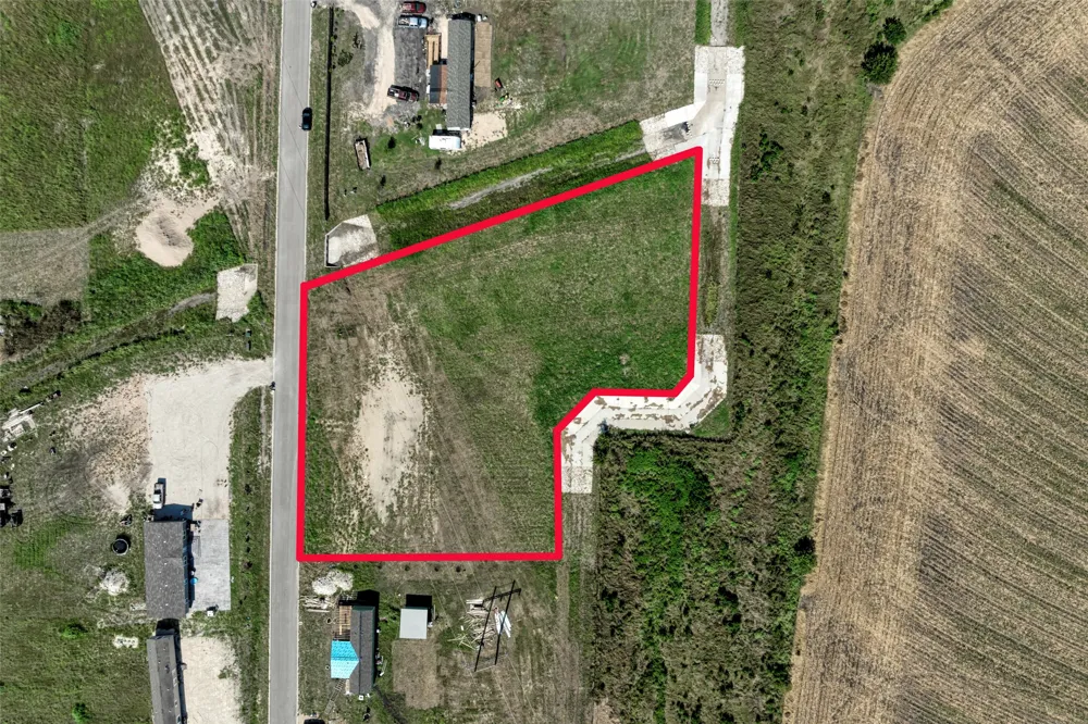 1041 Saltgrass Drive Salado, TX 76571