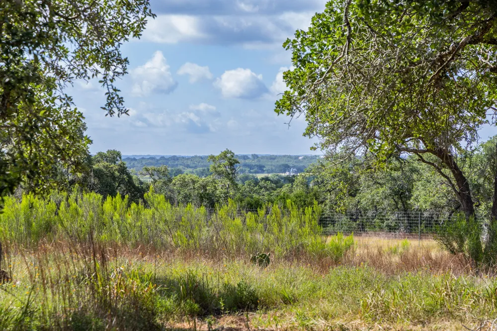 5385 Ranch Road 165 Blanco, TX 78606