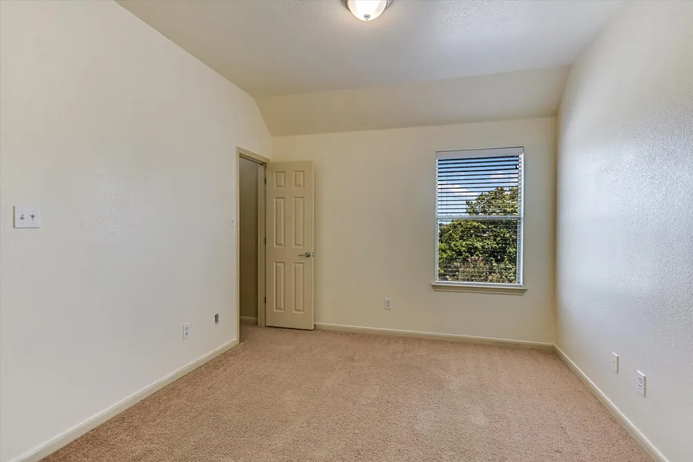 109 CHOKE CANYON LANE Georgetown, TX 78628