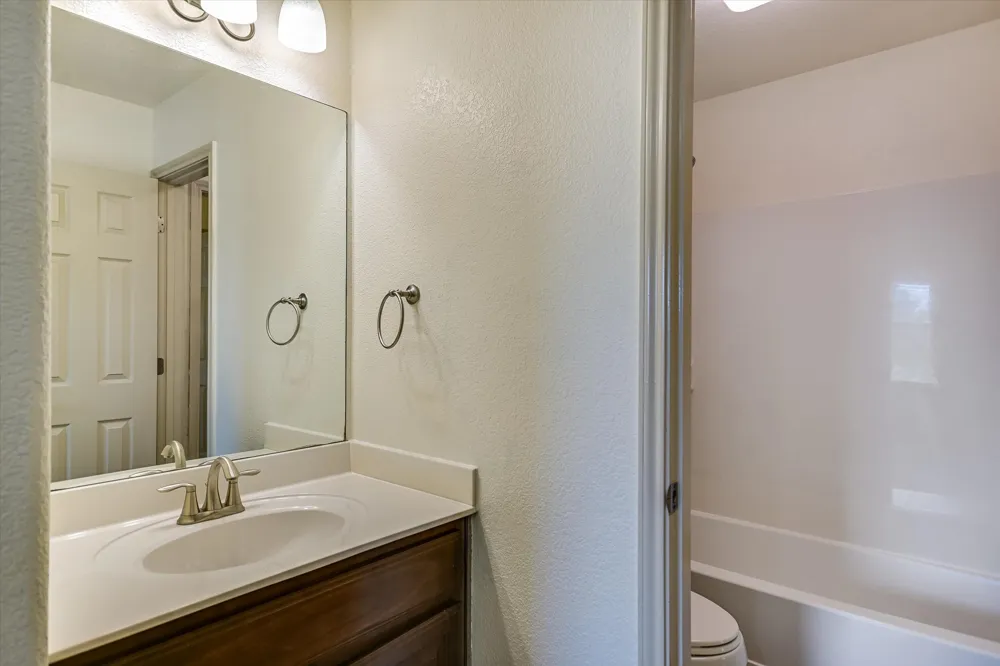 109 CHOKE CANYON LANE Georgetown, TX 78628