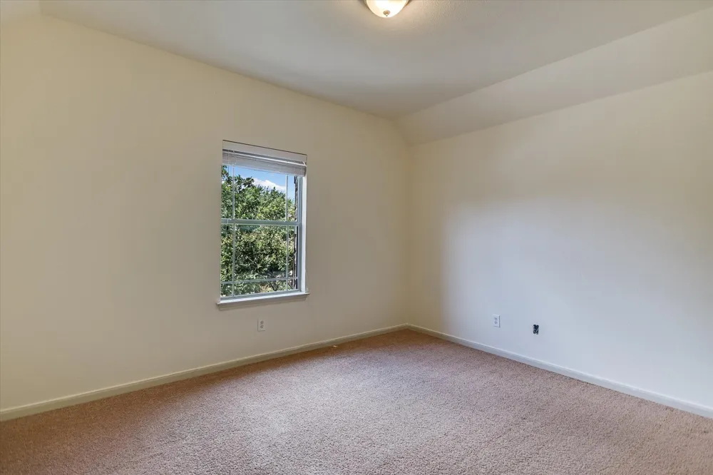109 CHOKE CANYON LANE Georgetown, TX 78628