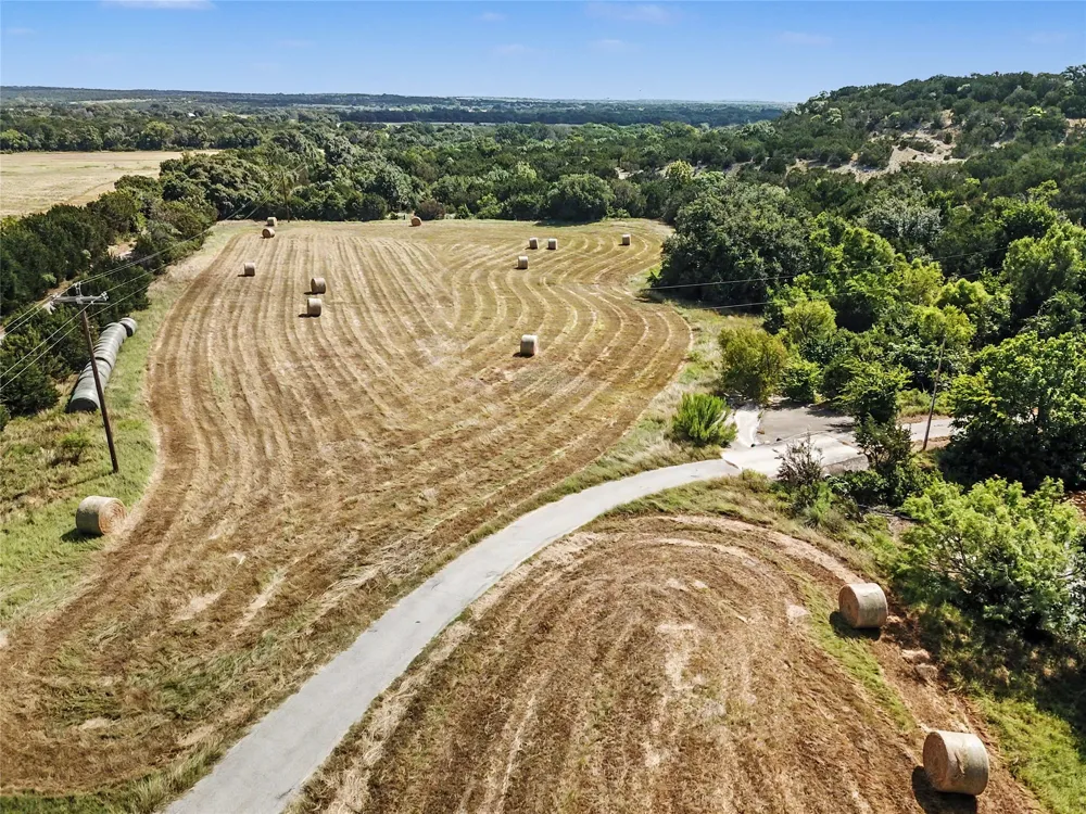 3250 County Road 2207 Road Lampasas, TX 76550