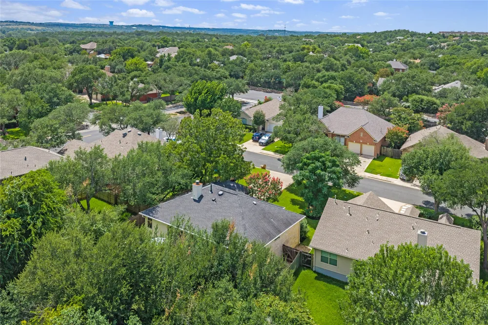 9131 Edwardson Lane Austin, TX 78749