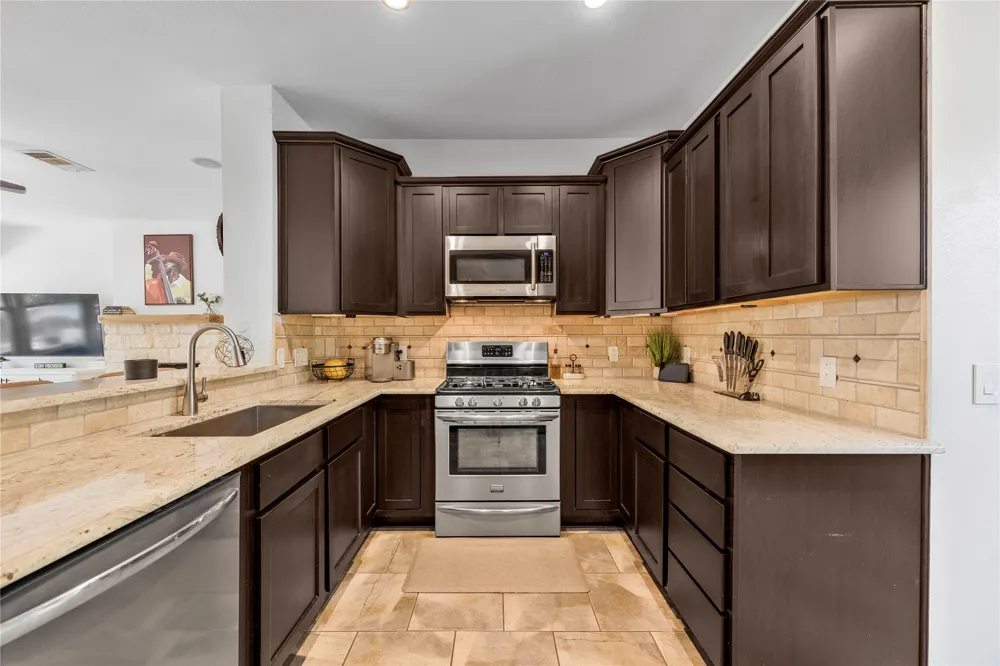 9131 Edwardson Lane Austin, TX 78749